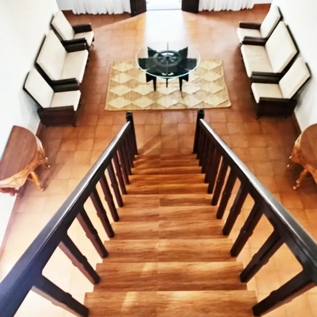 Villa Gallery 3 1